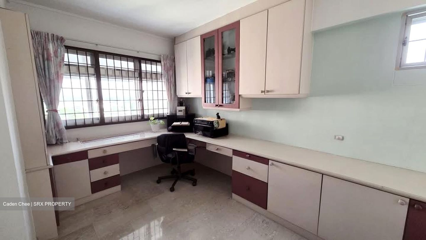 Blk 555 Choa Chu Kang North 6 (Choa Chu Kang), HDB Executive #592658271
